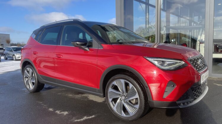 Arona 1,5TSi DSG FR Navi LED ACC Sitzhz PDC