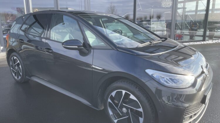 ID.3 Pro Performance 150kW 18″ AHK Kamera ACC