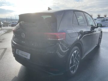 ID.3 Pro Performance 150kW 18″ AHK Kamera ACC