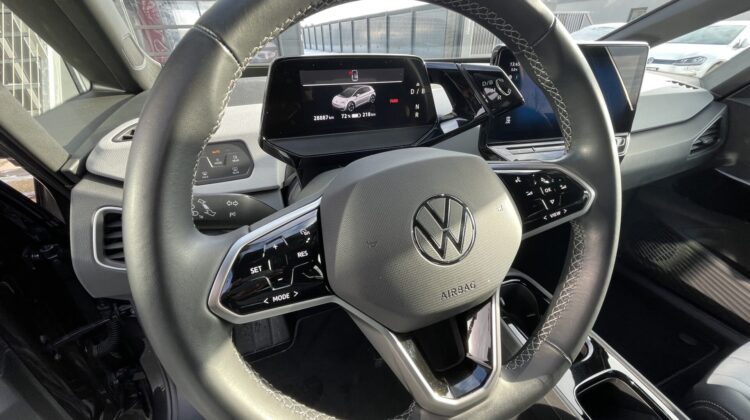 ID.3 Pro Performance 150kW 18″ AHK Kamera ACC