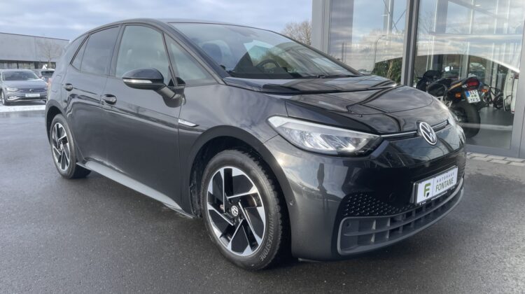 ID.3 Pro Performance 150kW 18″ AHK Kamera ACC