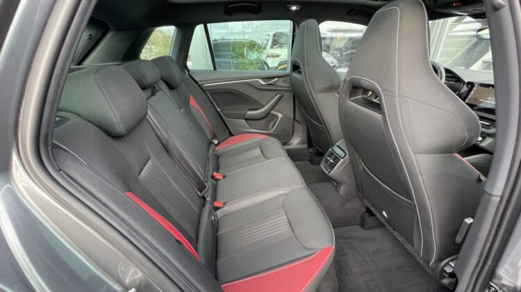 Kamiq 1,5TSi DSG Monte Carlo Pano AHK Matrix Key