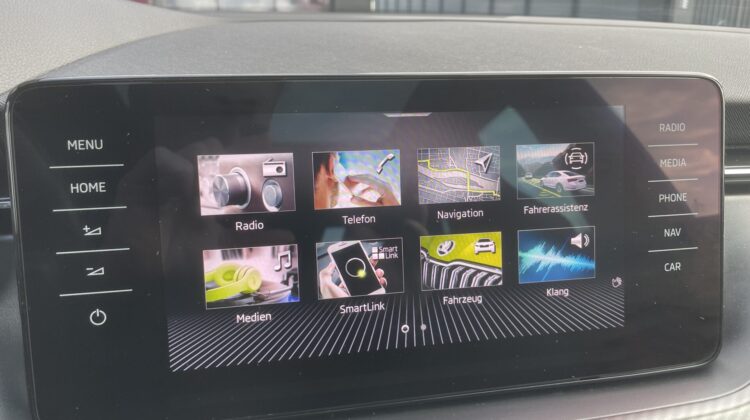 Kamiq 1,5TSi DSG Monte Carlo Pano AHK Matrix Key