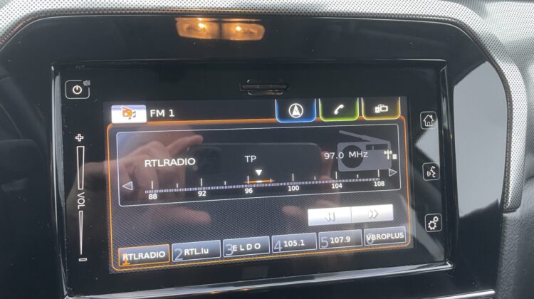 Vitara 1.5 Hybrid Comfort+ 4×4 Leder Key Navi Kamera