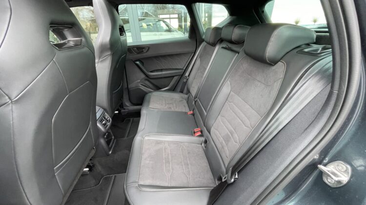 Ateca 2,0TSi 4Drive Akrapovic Pano Alcantara DCC