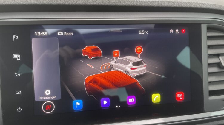 Ateca 2,0TSi 4Drive Akrapovic Pano Alcantara DCC