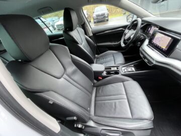 Octavia Combi 2,0TDi Style 4×4 Leder Matrix Key