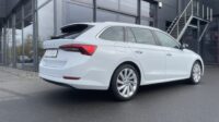 Octavia Combi 2,0TDi Style 4×4 Leder Matrix Key