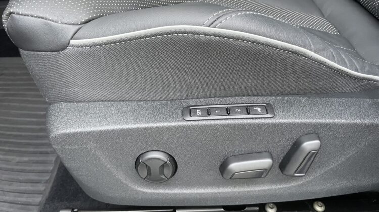 Enyaq Coupé RS Suite 80x 220kw4x4 crystal AHK WP