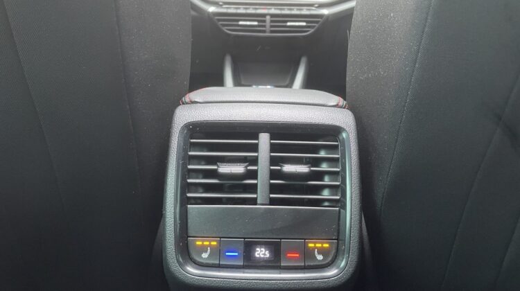 Octavia Combi 2,0TSi RS Pano AHK ACC Kam Matrix