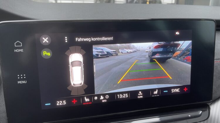 Octavia Combi 2,0TSi RS Pano AHK ACC Kam Matrix