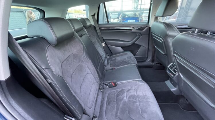 Kodiaq Style 4×4 DSG Columbus 19″ 360° Alcantara