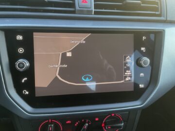 Arona 1,0 Style Navi Kamera Tempomat Klima