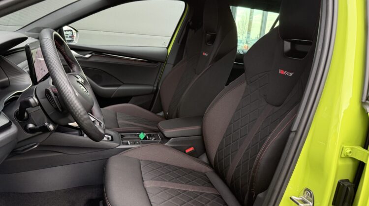 Octavia Combi 2.0 TSI RS Pano 360° Keyle. Canton