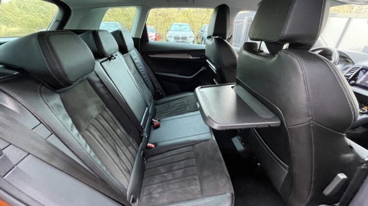 Karoq 1,5TSi DSG Style Standhz Alcantara Keyless