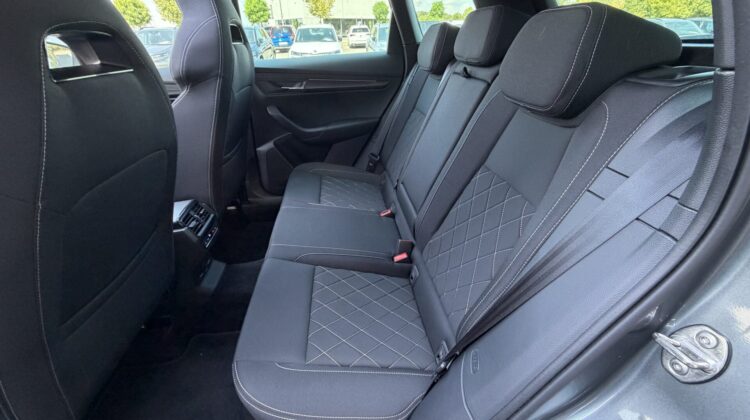 Karoq 2,0TSi DSG Sportline 4×4 Pano 19