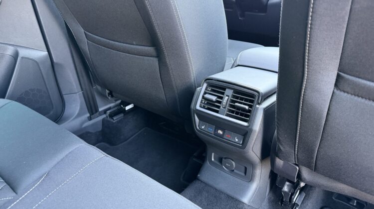 Karoq 2,0TSi DSG Sportline 4×4 Pano 19