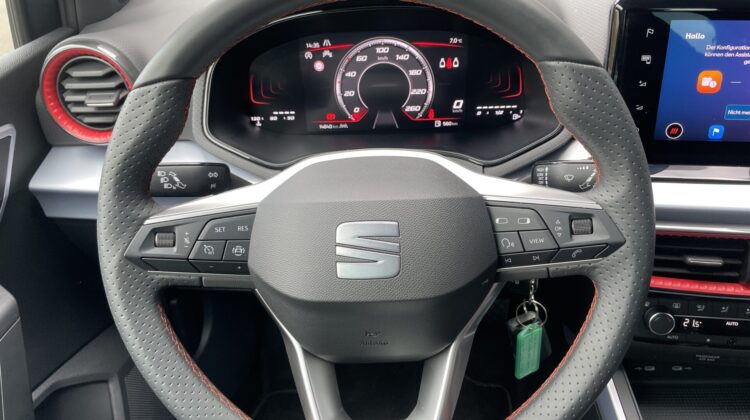 Arona 1,0TSi Xperience Schalter Navi LED Kamera