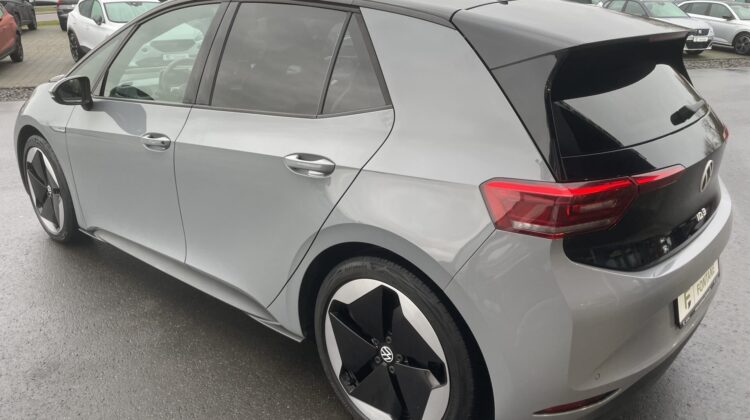 ID.3 Pro S 150 kW Tour 77kwh netto WP IQ Sport