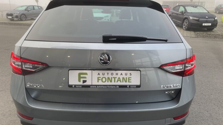 Superb Combi L&K 4×4 Pano 19″ AHK Canton Massage