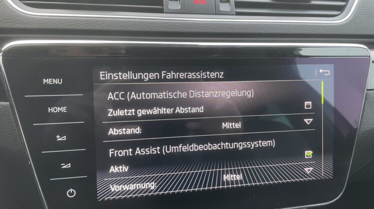 Superb Combi L&K 4×4 Pano 19″ AHK Canton Massage