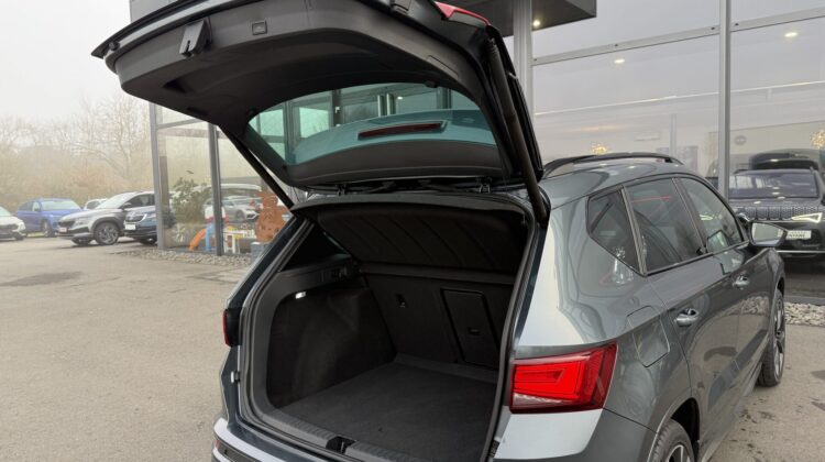 Ateca 2.0TSI 4Drive Pano 19″ 360° Beats Keyless