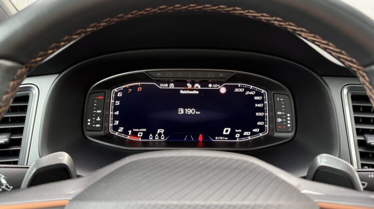 Ateca 2.0TSI 4Drive Pano 19″ 360° Beats Keyless