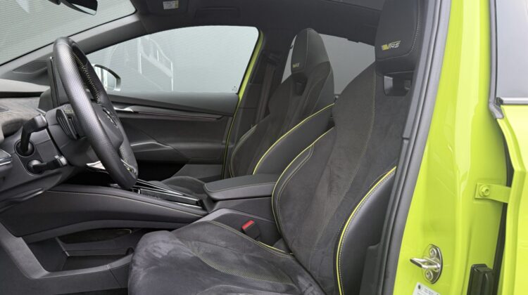 Enyaq Coupé RS Lounge Pano 21″ Canton 360° Chrystal Face