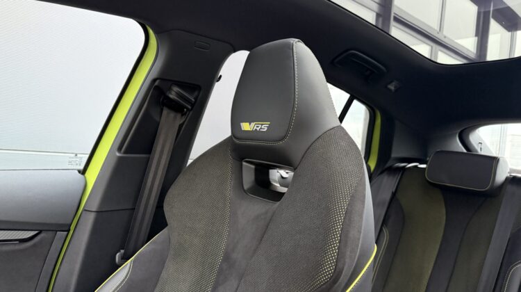 Enyaq Coupé RS Lounge Pano 21″ Canton 360° Chrystal Face