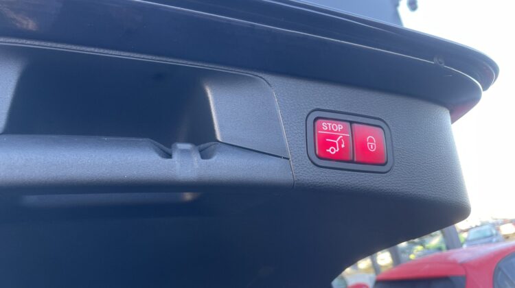 C 300 e T AMG AHK Key 360° ACC Alcantara Multi