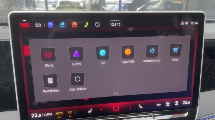 Tiguan 2.0TSI 4Motion R-Line Pano AHK 360 HUD IQ