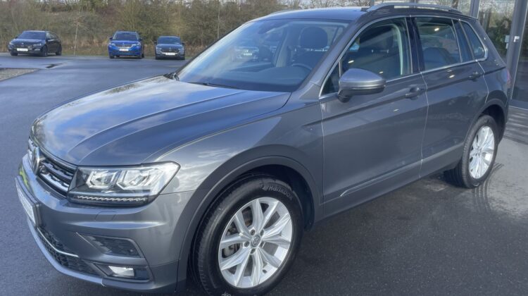 Tiguan 2,0TDi Highline 4Motion Navi AHK ergo