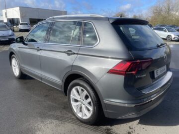 Tiguan 2,0TDi Highline 4Motion Navi AHK ergo