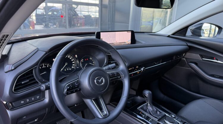 CX-30 Skyactive Homura 18″ Navi SHZ Kamera LED