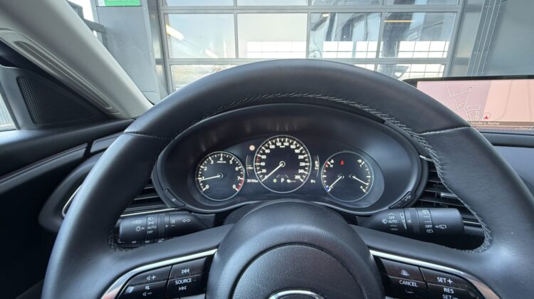 CX-30 Skyactive Homura 18″ Navi SHZ Kamera LED