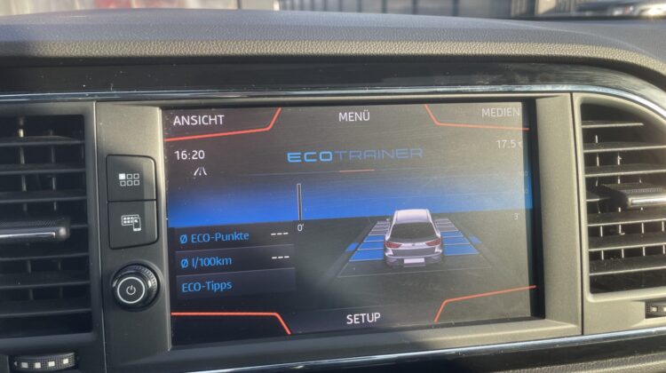 Leon ST Cupra 4Drive Pano Beats AHK Alcantara