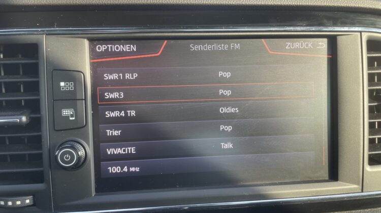 Leon ST Cupra 4Drive Pano Beats AHK Alcantara