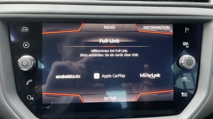 Arona FR 18″ Navi Virtual Kamera Matrix Sitzhz.