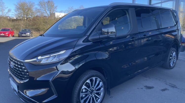 Tourneo Custom 8-Sitze 320 L2 Titanium X AWD