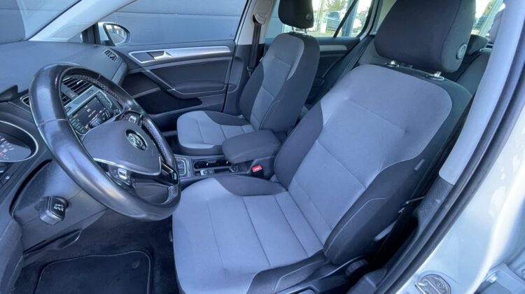 Golf VII e-Golf Navi LED ALu SHZ Klima