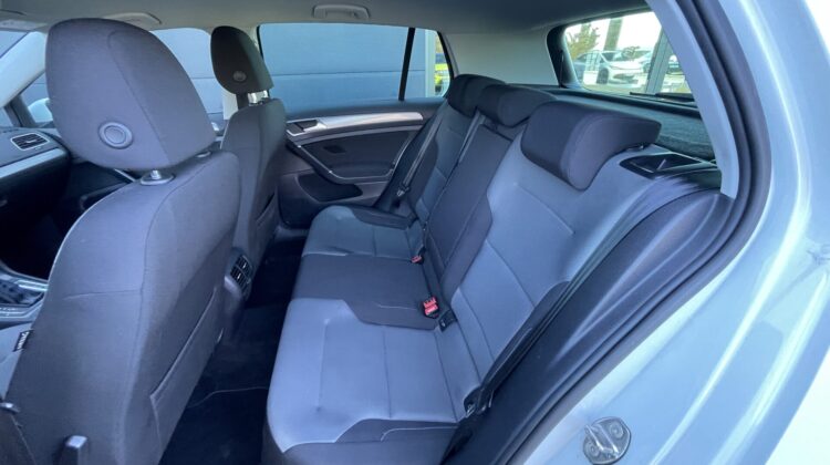 Golf VII e-Golf Navi LED ALu SHZ Klima