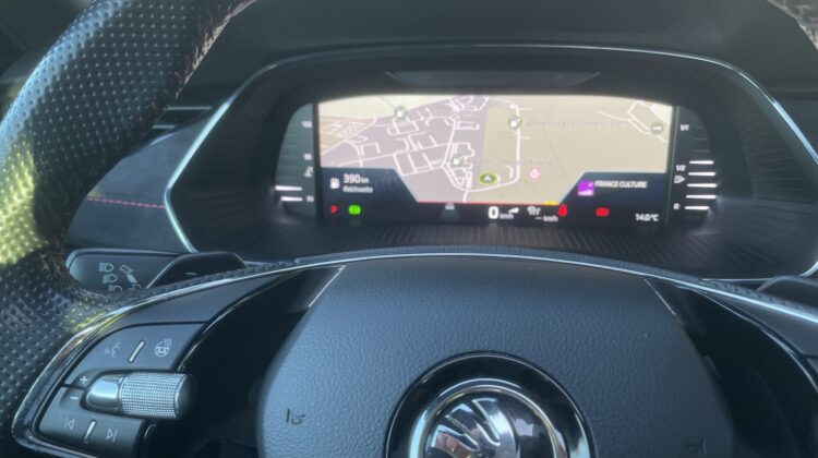 Octavia Combi 2,0TDi RS Pano Riga 19″ Kamera