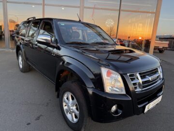 D-Max Double Cab 4WD Klima AHK Kamera