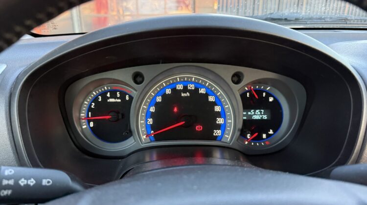 D-Max Double Cab 4WD Klima AHK Kamera