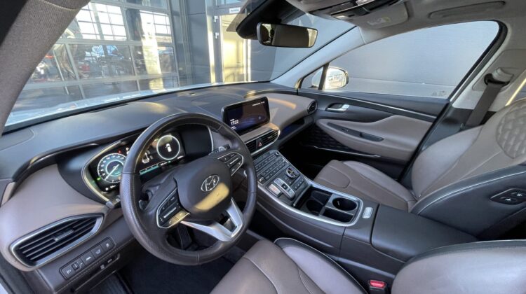 Santa Fe 4WD Hybrid Pano 19″ 7-Sitzer Leder LED