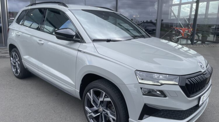 Karoq 1,5TSi DSG Sportline AHK Key Kam el.Heckkl