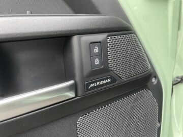 Defender 110 75th Limited Edition AHK