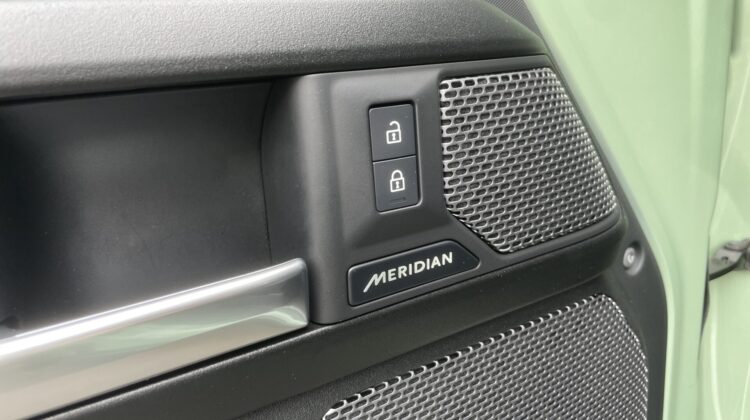 Defender 110 75th Limited Edition AHK