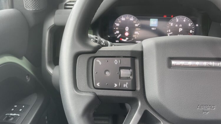 Defender 110 75th Limited Edition AHK