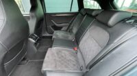 Superb 2,0TDi Kombi Sportline 19″ Matrix Alcant.